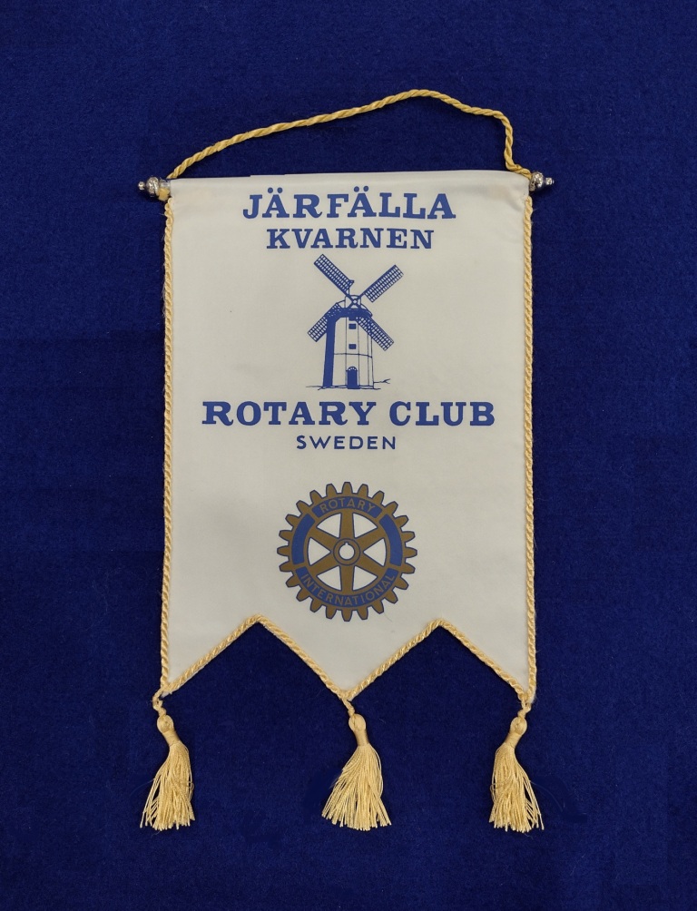 3 Rotary Club Banners / Bannerettes: Slatina Romania, Romanian Flag &  Rotherham